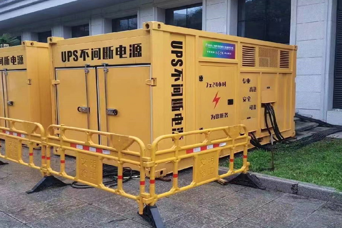 临朐发电机租赁施工现场